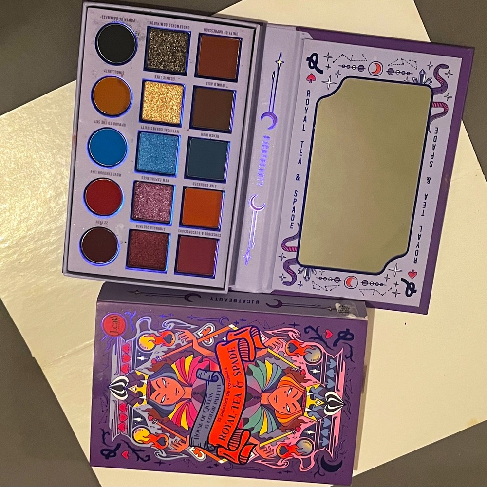 New J.Cat New Eye Shadow Pallete